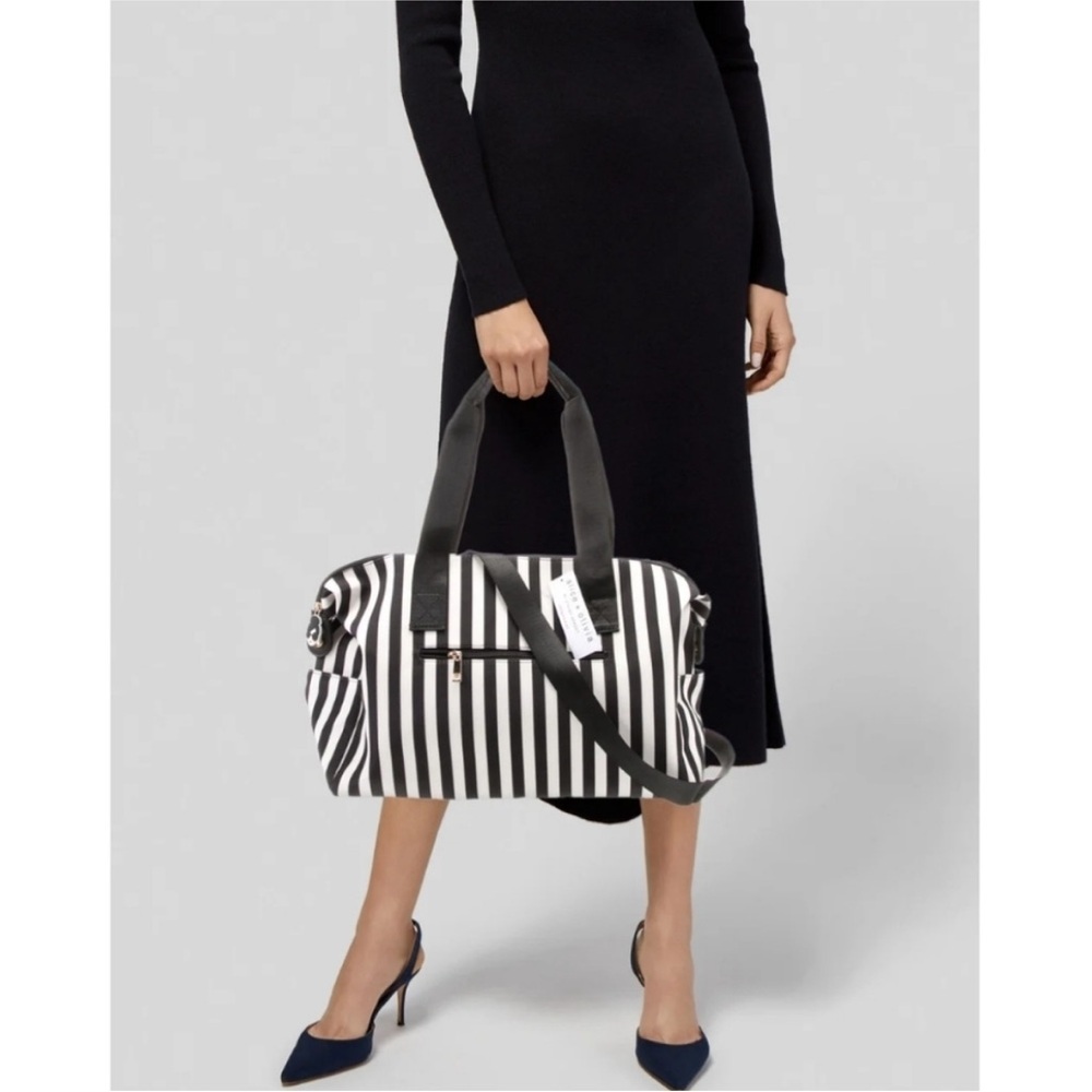 Alice + Olivia Black and White Striped Duffel Bag. NWT 16X6X11 - Picture 2 of 4